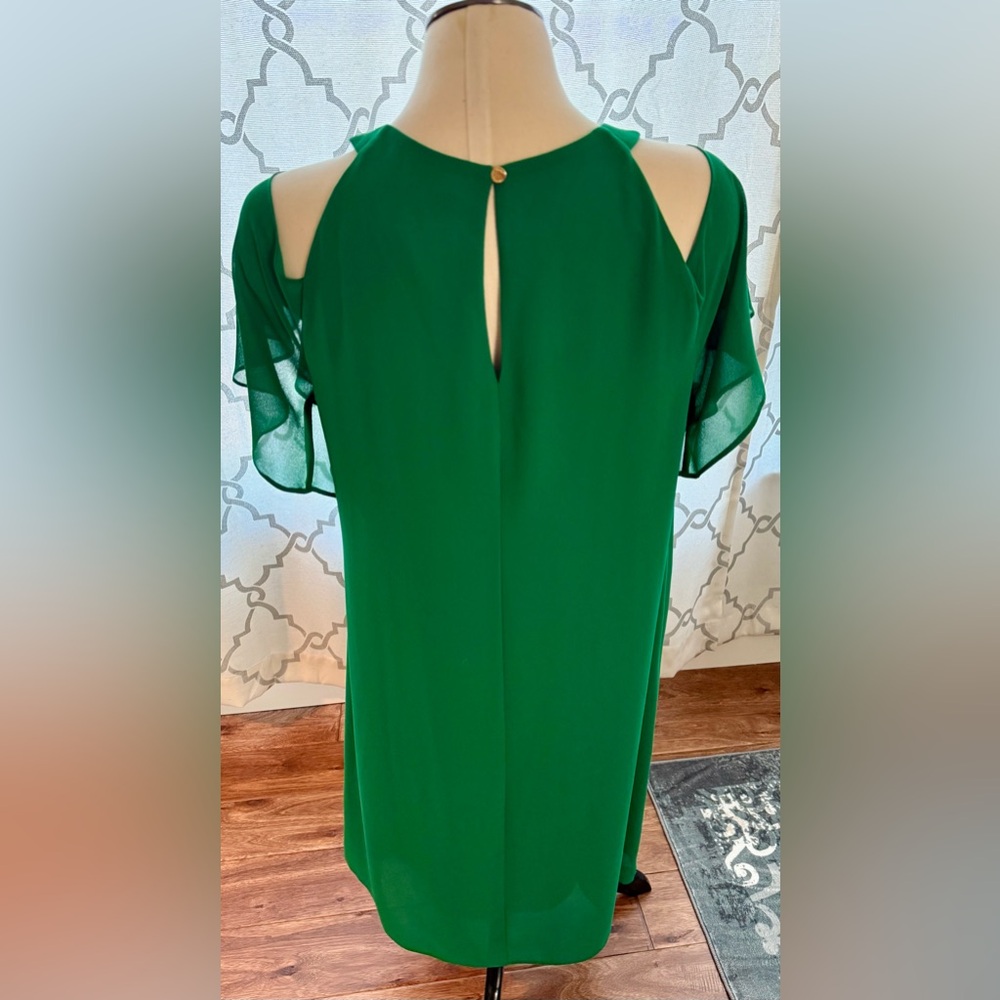 Vince Camuto Elegant Green Dress - Picture 3 of 5